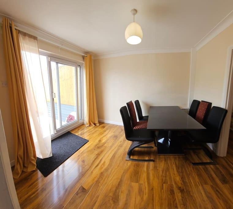 Feel At Home Away From Home Stadtteil Plumstead Exterior foto