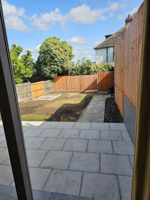 Feel At Home Away From Home Stadtteil Plumstead Exterior foto