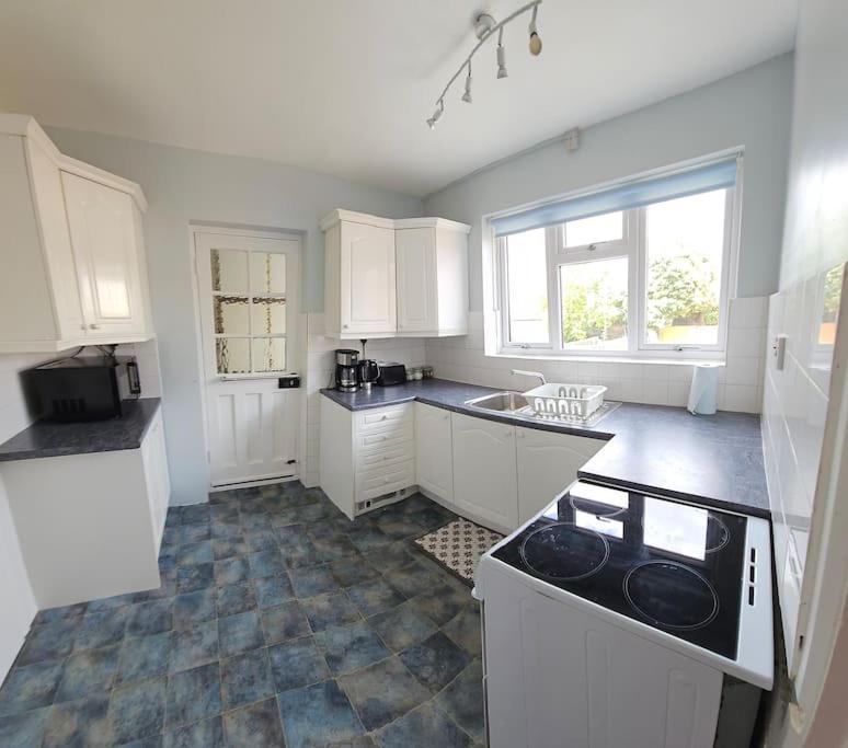 Feel At Home Away From Home Stadtteil Plumstead Exterior foto